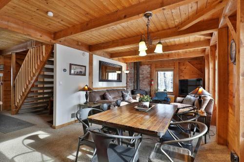 The Killington Cabin By Killington Vacation Rentals