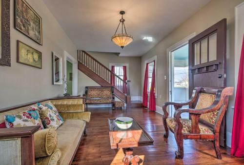 Historic Home 8 Mi To Bristol Motor Speedway