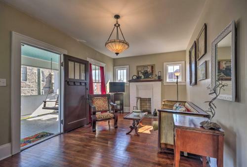 Historic Home 8 Mi To Bristol Motor Speedway