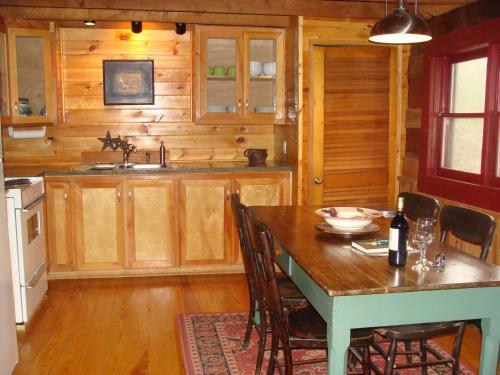 South River Highlands Country Retreat