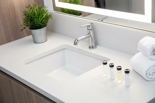 Apartamento Whyhotel Tysons Corner - Luxe Suites Greensboro Dr