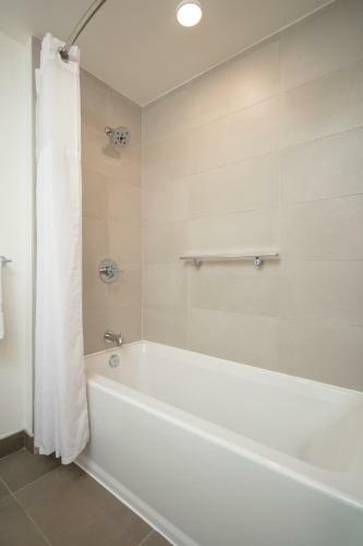 Apartamento Whyhotel Tysons Corner - Luxe Suites Greensboro Dr