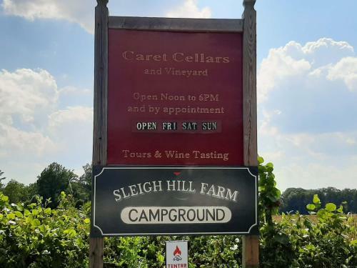 Tentrr Signature - Sleigh Hill Farm