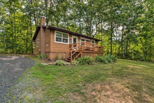 Cozy Home With Deck 9 Mi To Shenandoah Natl Pk