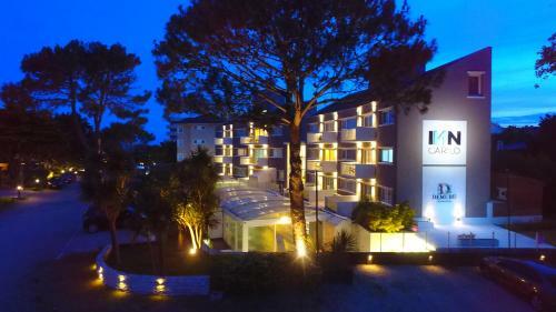 Aparthotel Inn Carilo