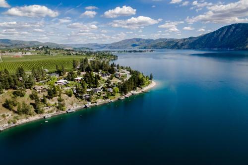 Lake Cruiser Cottage