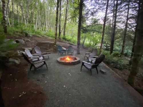 Hostal Mountainside Hideaway Retreat With Hot Tub!