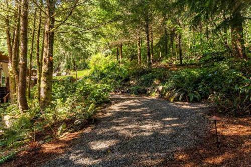 Hostal Mountainside Hideaway Retreat With Hot Tub!