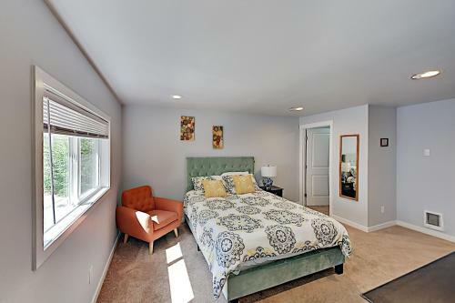 Stylishly Updated Beacon Hill Gem -- Near I-5 Home