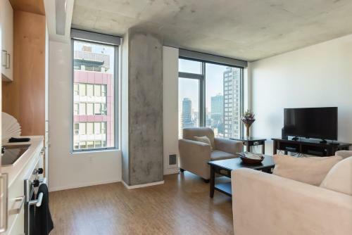 Sobe Third Ave Apartments