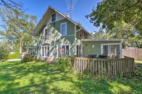 Pet-friendly Home With Views Of Lake Delavan!