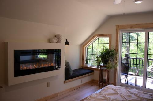 Bed & Breakfast Inn At The River