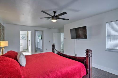 Marco Island Home With Pool Near Tigertail Beach