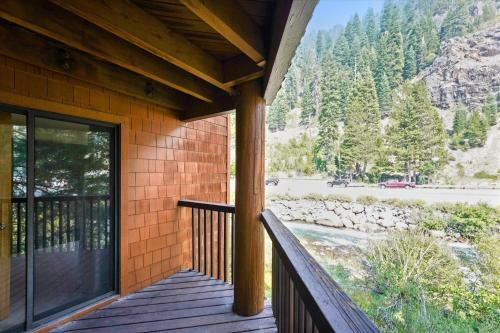 The River View Getaway