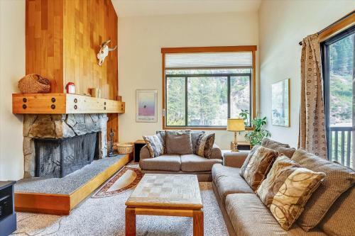 The River View Getaway