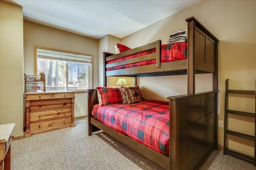 Squaw Valley Escape