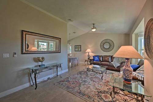 Sunny Marco Island Oasis Less Than 2 Miles To Beach!