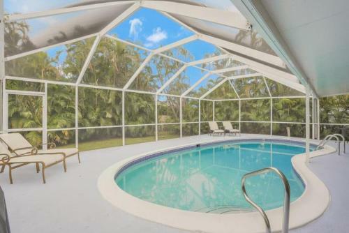 Sand Hill St. 318 Marco Island Vacation Rental