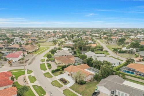 Sand Hill St. 318 Marco Island Vacation Rental