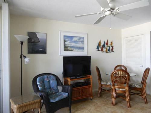 Gorgeous Views That Stretch Forever Right From Your Very Own Private Balcony!