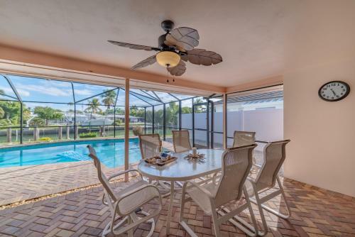 Jewel Of Olde Marco 3 Bed 2 Bath Pool Home Direct Access