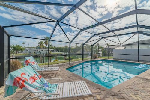 Jewel Of Olde Marco 3 Bed 2 Bath Pool Home Direct Access
