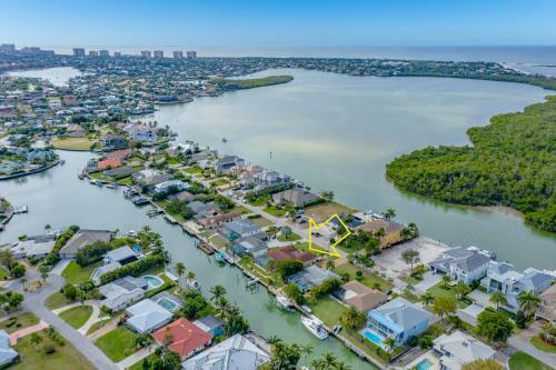 Jewel Of Olde Marco 3 Bed 2 Bath Pool Home Direct Access
