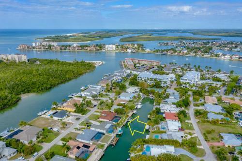 Jewel Of Olde Marco 3 Bed 2 Bath Pool Home Direct Access