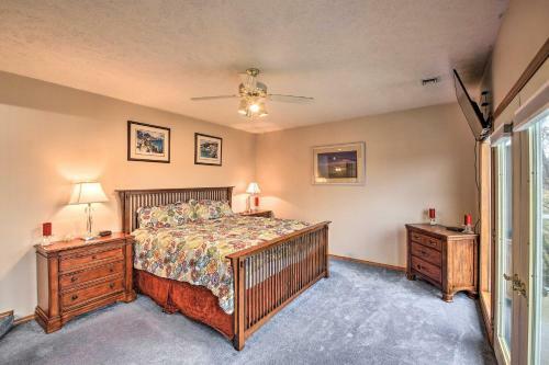 Grand Getaway With Pool And Spa In Spokane Valley