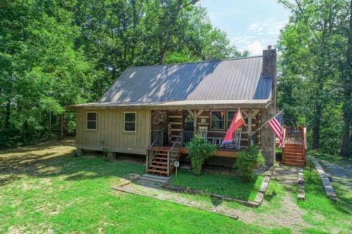 God's Country - 3 Bedrooms, 2 Baths, Sleeps 7 Home