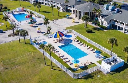 A Touch Of Tuscany By Jekyll Realty