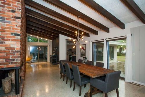 Roanoke By Jekyll Realty