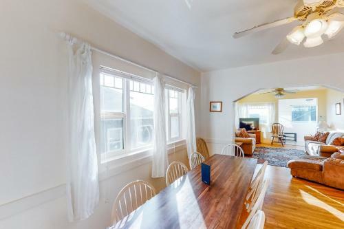Cottage At Nye Beach