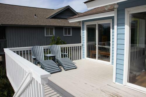 743 Marlin Drive - Five Bedroom House