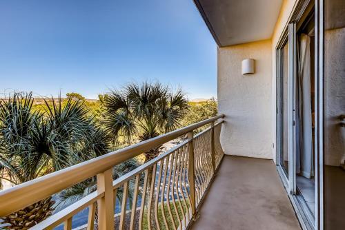 High Pointe Condos