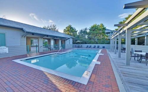Cottage Near Beach Panama City! Home