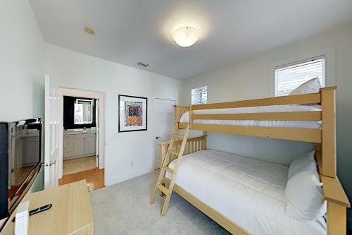 Seacrest Beach Retreat - Luxe Pool - Walk To Beach Home
