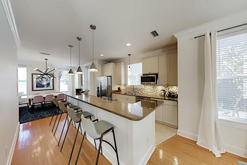 Seacrest Beach Retreat - Luxe Pool - Walk To Beach Home