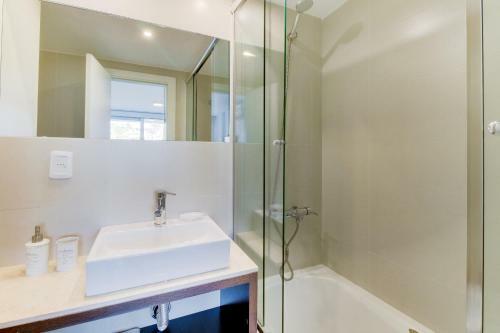 Like At Home By Oceana Isabel Apartments