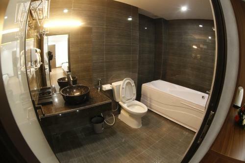B?o Ng?c Diamond Hotel