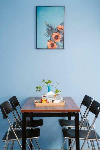 Hotel Luxhome - Vinhome Apartments
