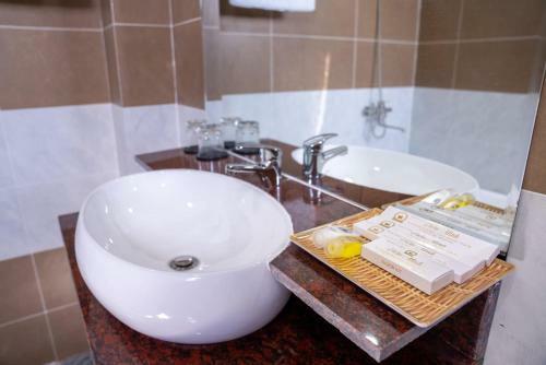 Hotel Kh�ch S?n Di?m Minh