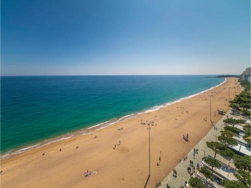 Apartment C/cel I Mar 8, �tico