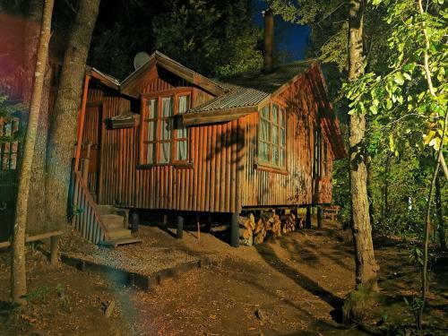 Lodge Caba�as Lemunantu Salto Del Indio