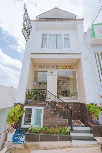 Khanh Uyen Hotel