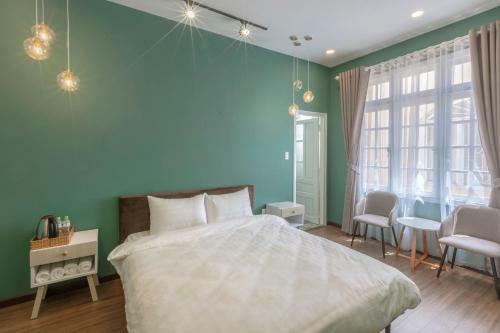 Seven A Hotel