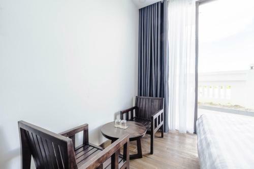?� L?t Mega Sky Hotel