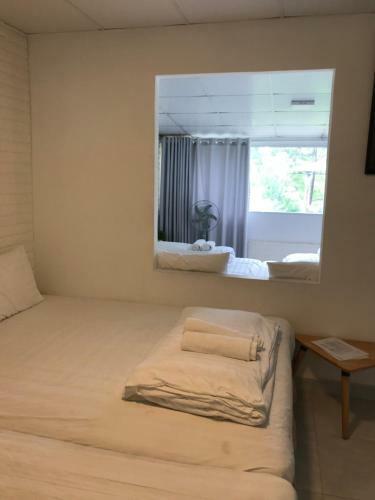 Hotel H� Linh