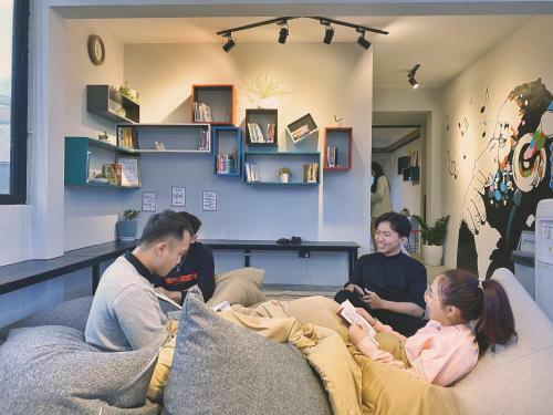 Albergue Ben's House Capsule Homestay
