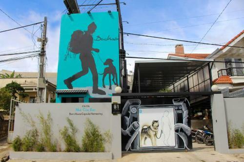 Albergue Ben's House Capsule Homestay